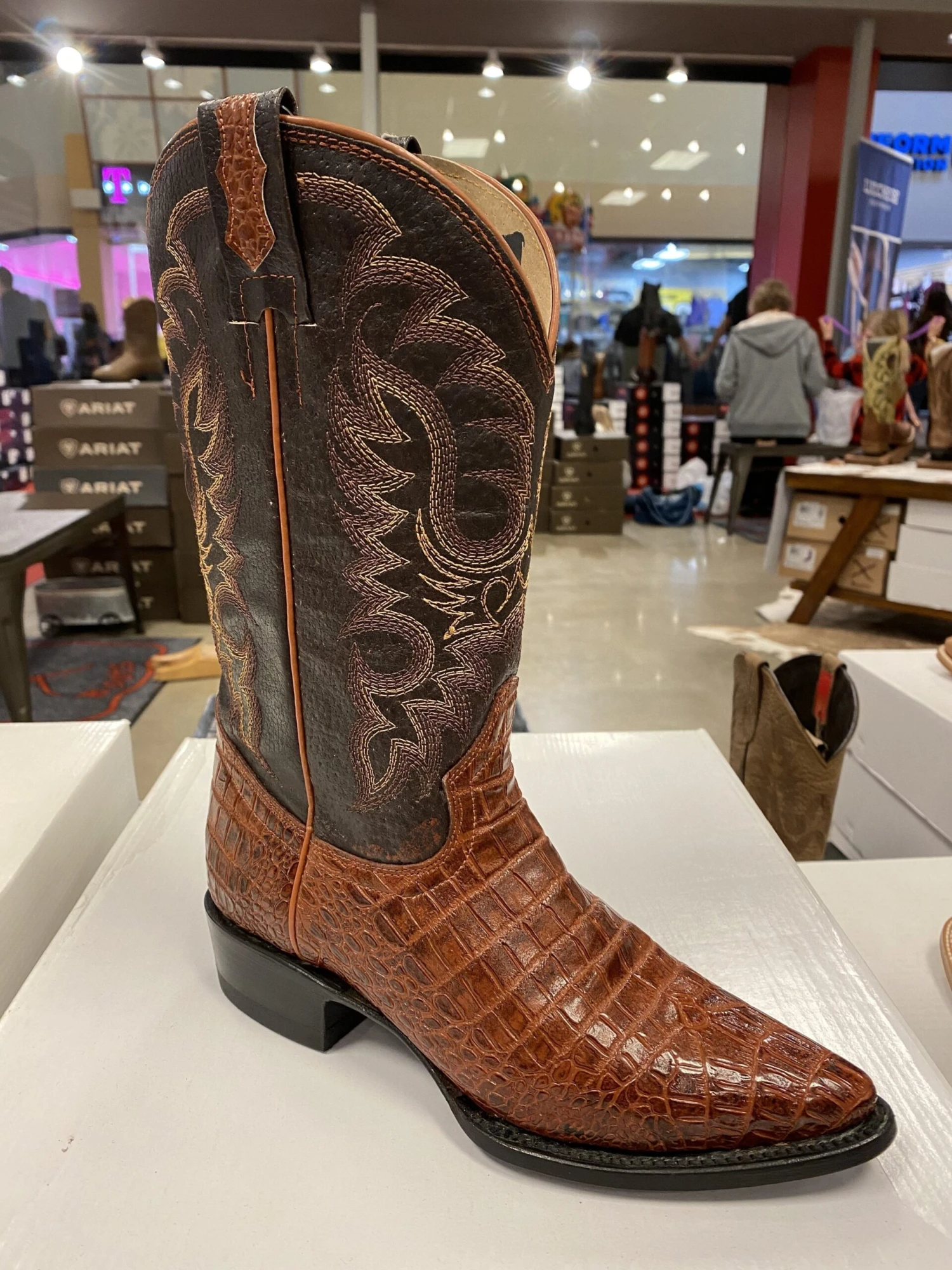 J6097 Cowtown Cognac Caiman Print Narrow Toe 4 J6097 Cowtown Cognac Caiman Print Narrow Toe - Image 2