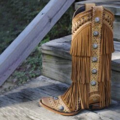 LB0378A LANE Women's WIND WALKER Sandstone Tan Fringe Snip Toe Boot -Western Store lb0378a windwalker ls2 110118 2000x e9da40a7 8f86 4af1 998e 3e2be44d0799